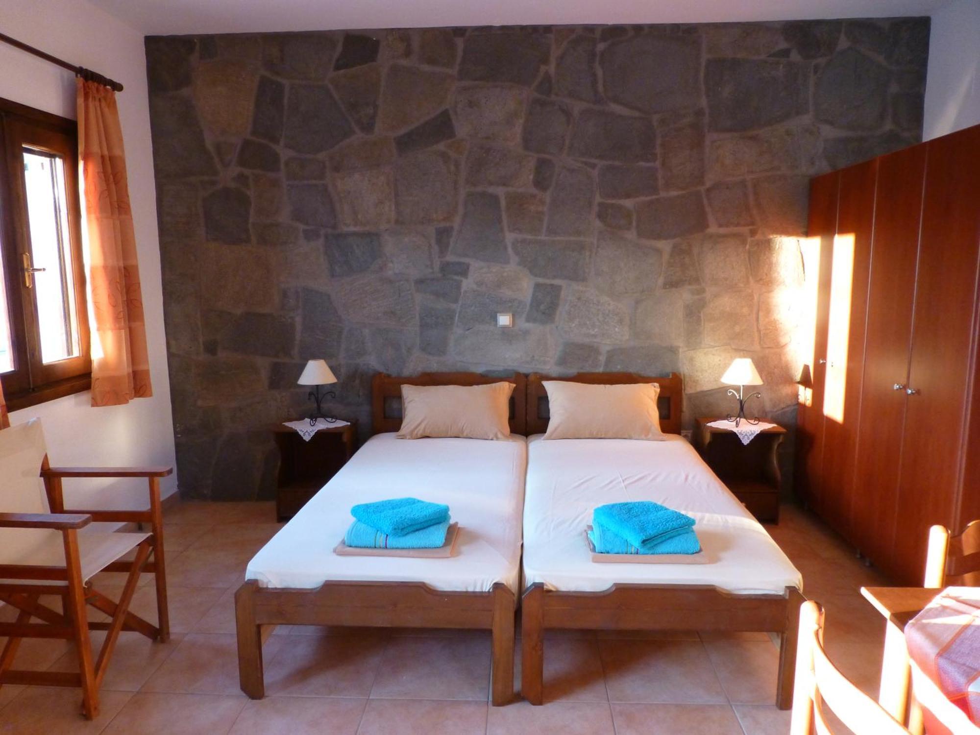 Efterpi Apartment Myrina Luaran gambar