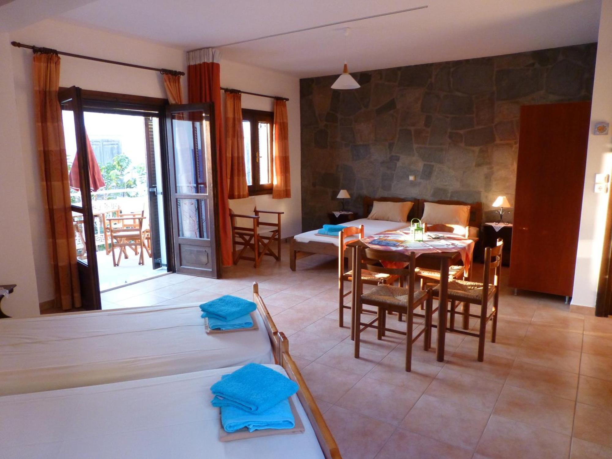 Efterpi Apartment Myrina Luaran gambar