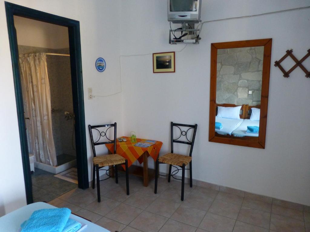 Efterpi Apartment Myrina Bilik gambar